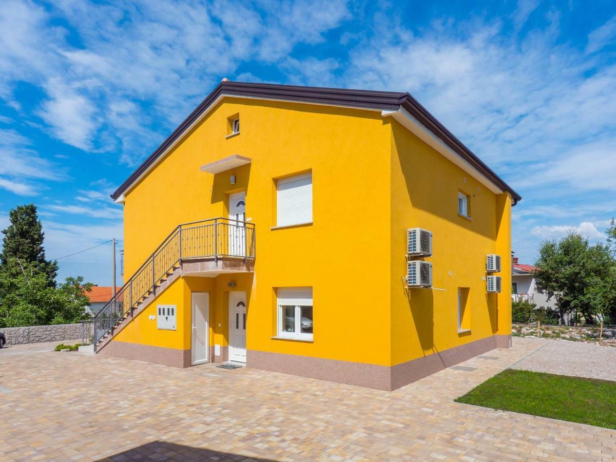 Appartments Adriatic Omisalj Exterior photo